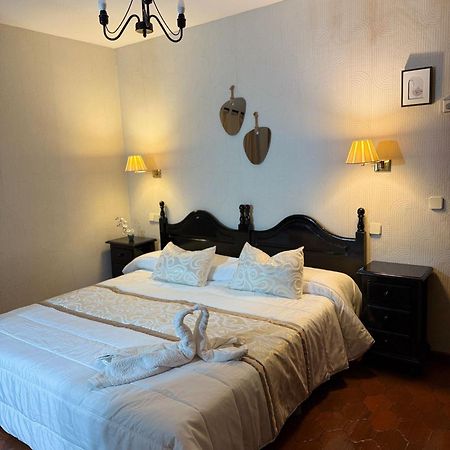 El Valle Hostal Restaurante Ла-Прадера-де-Навалорно Экстерьер фото